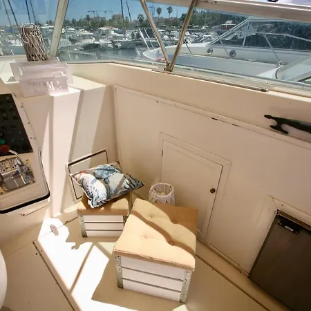Piper's Boat Alghero